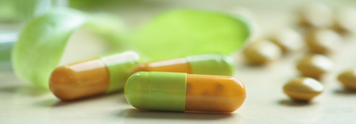 Chiropractic Culver City CA Supplements Green & Yellow Pills